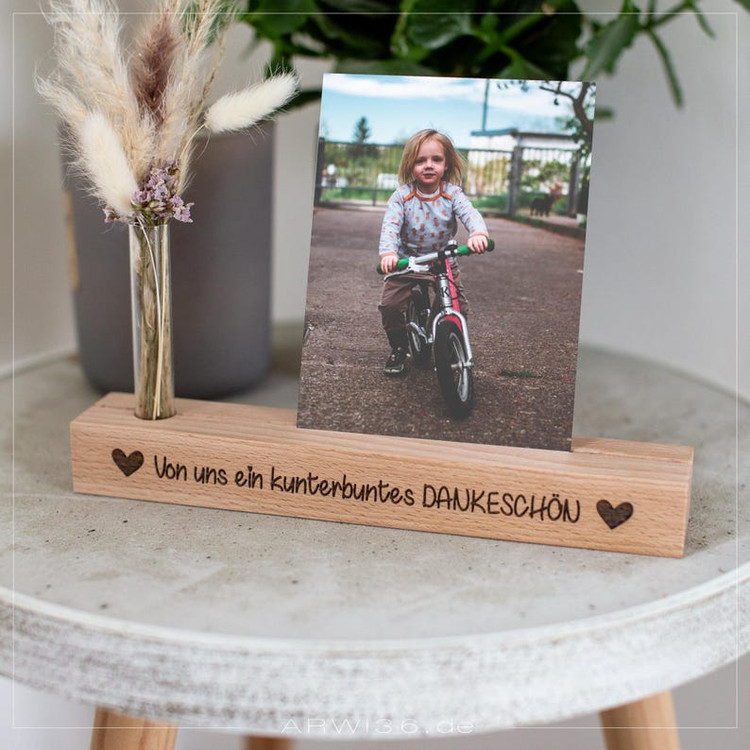 قاب چوبی رومیزی برای نمایش عکس خاطرهانگیز