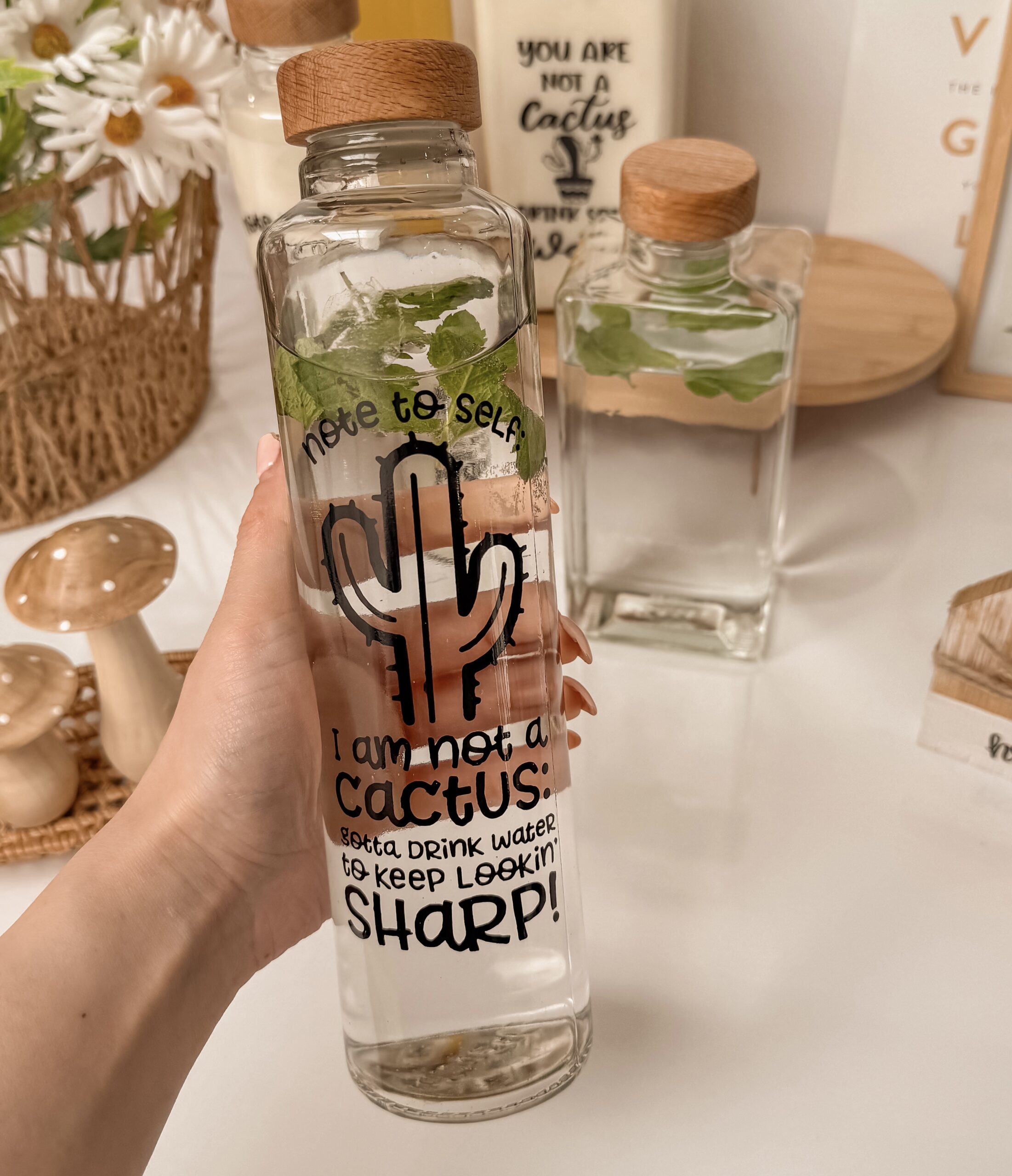 بطری آب چوبی