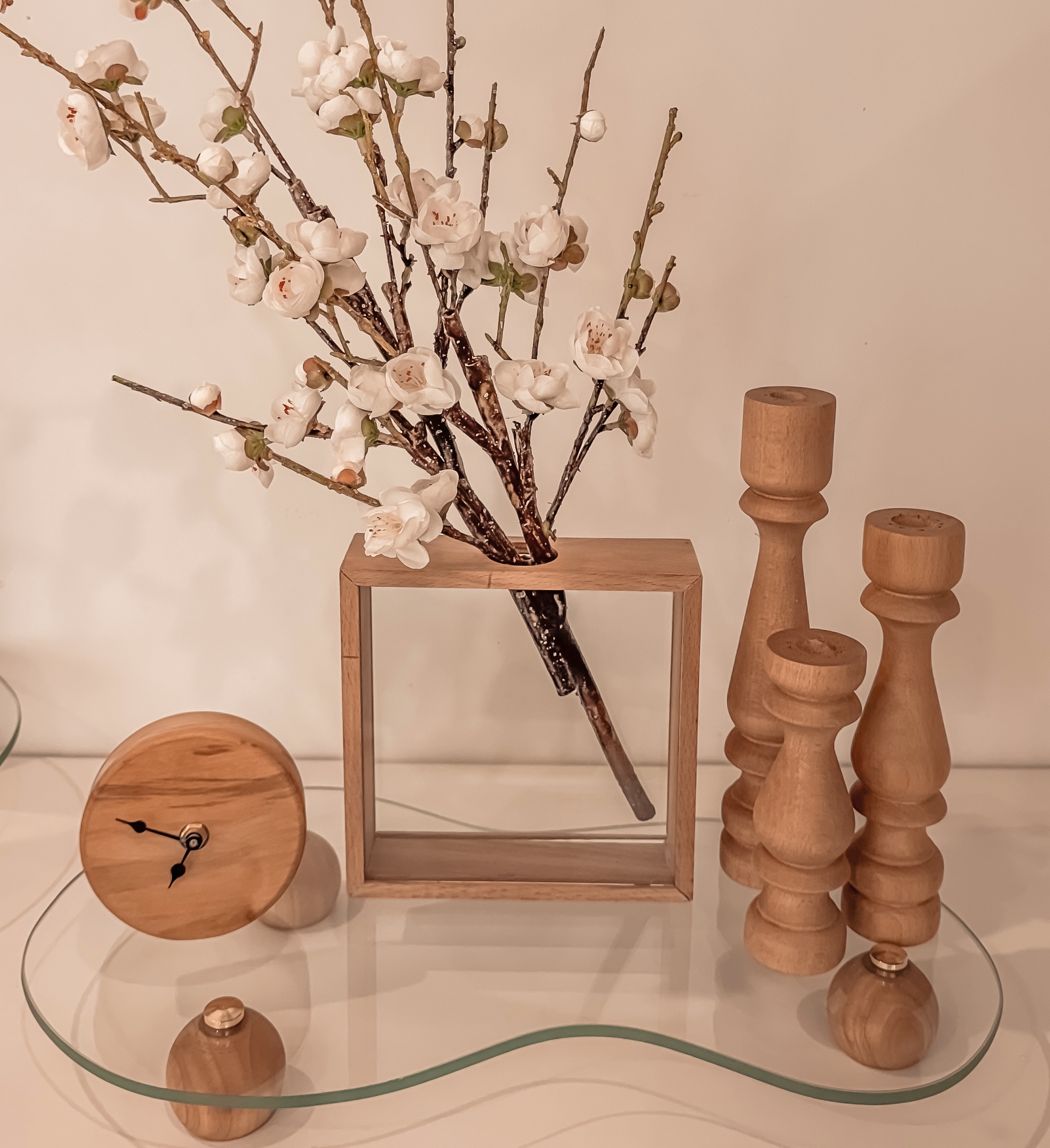 گلدان چوب و شیشه